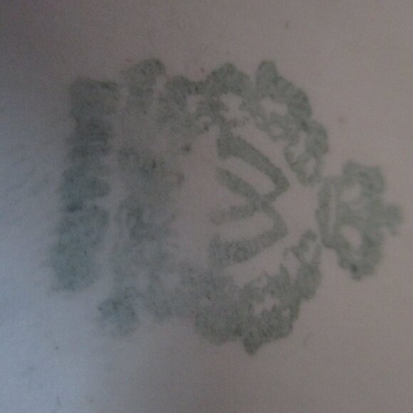 Vintage Porcelain Vanity Tray, Hand painted gold filligree work. - Picture 7 of 7